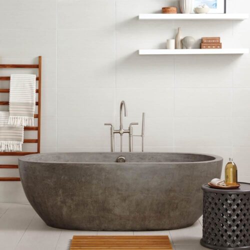 soaking tub